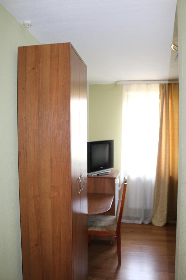 Готель ***Феєрія Tyachiv ภายนอก รูปภาพ